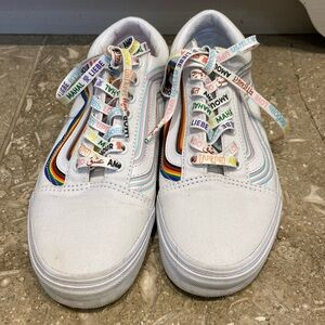 🌈Vans White Sneakers with Rainbow/Pride Accents🌈